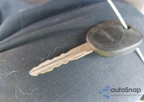 2004 Chevrolet Avalanche 1500 from USA, damaged, VIN 3GNEC12T04G343801